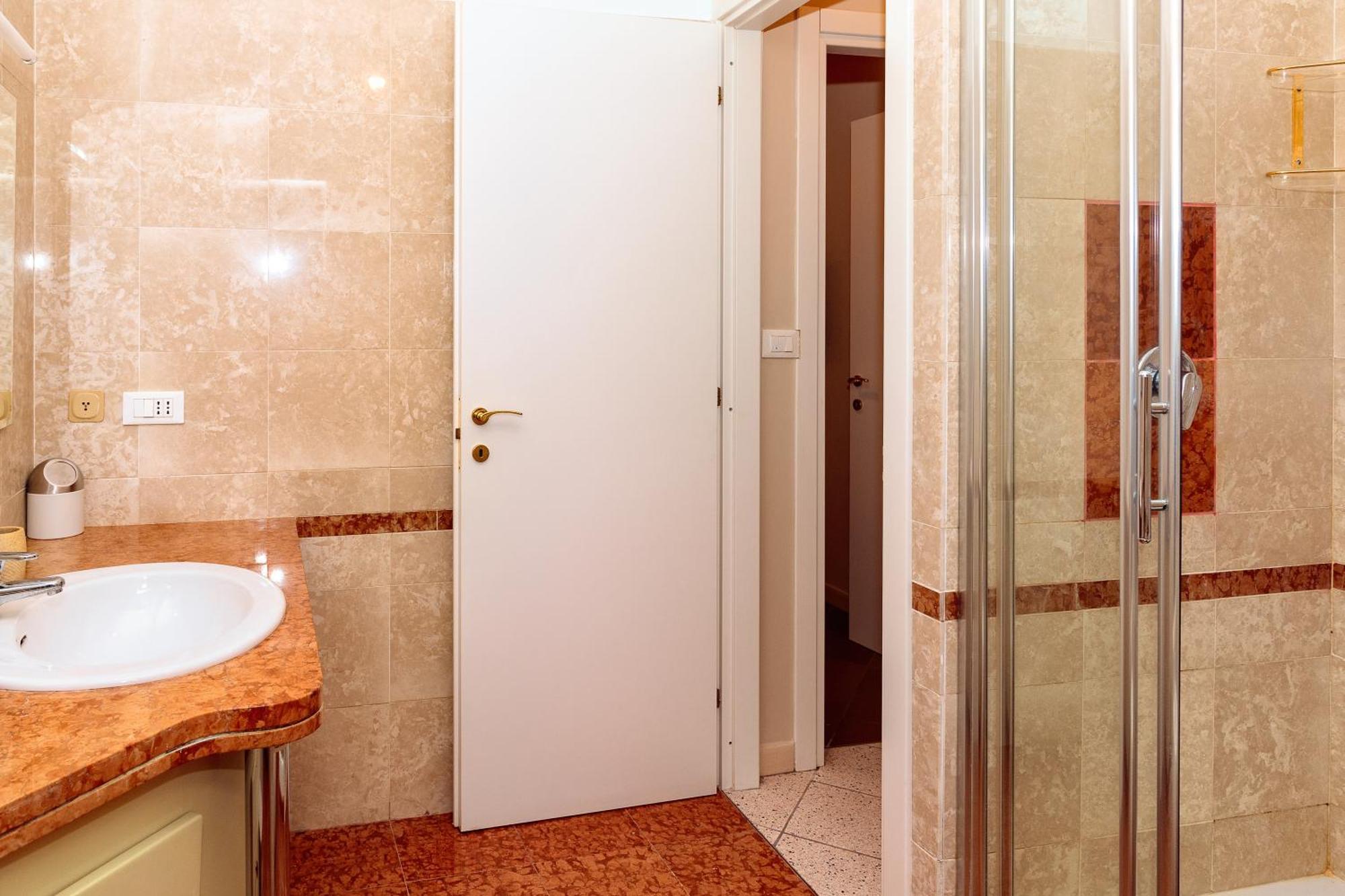 Saint Charles Apartment Bologna Eksteriør bilde